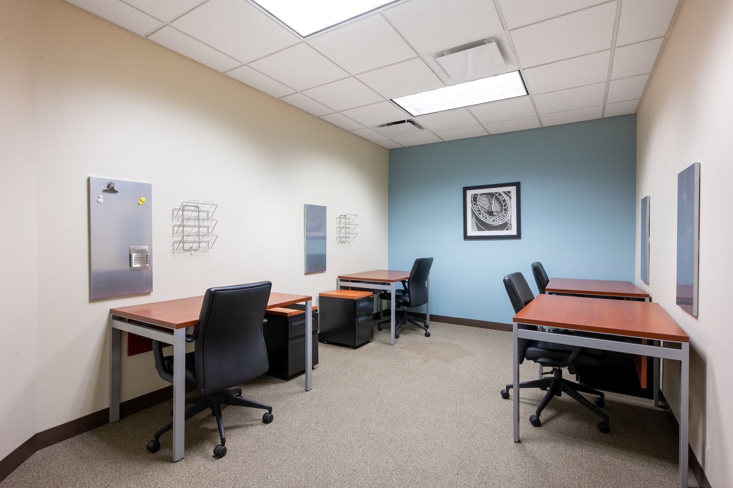 Downtown Milwaukee : 250 E Wisconsin Ave, Milwaukee, WI 53202